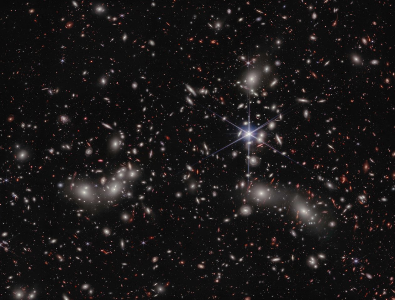 パンドラ星団（NIRCam画像） 作： ジェイムズウェッブ宇宙望遠鏡（NASA）