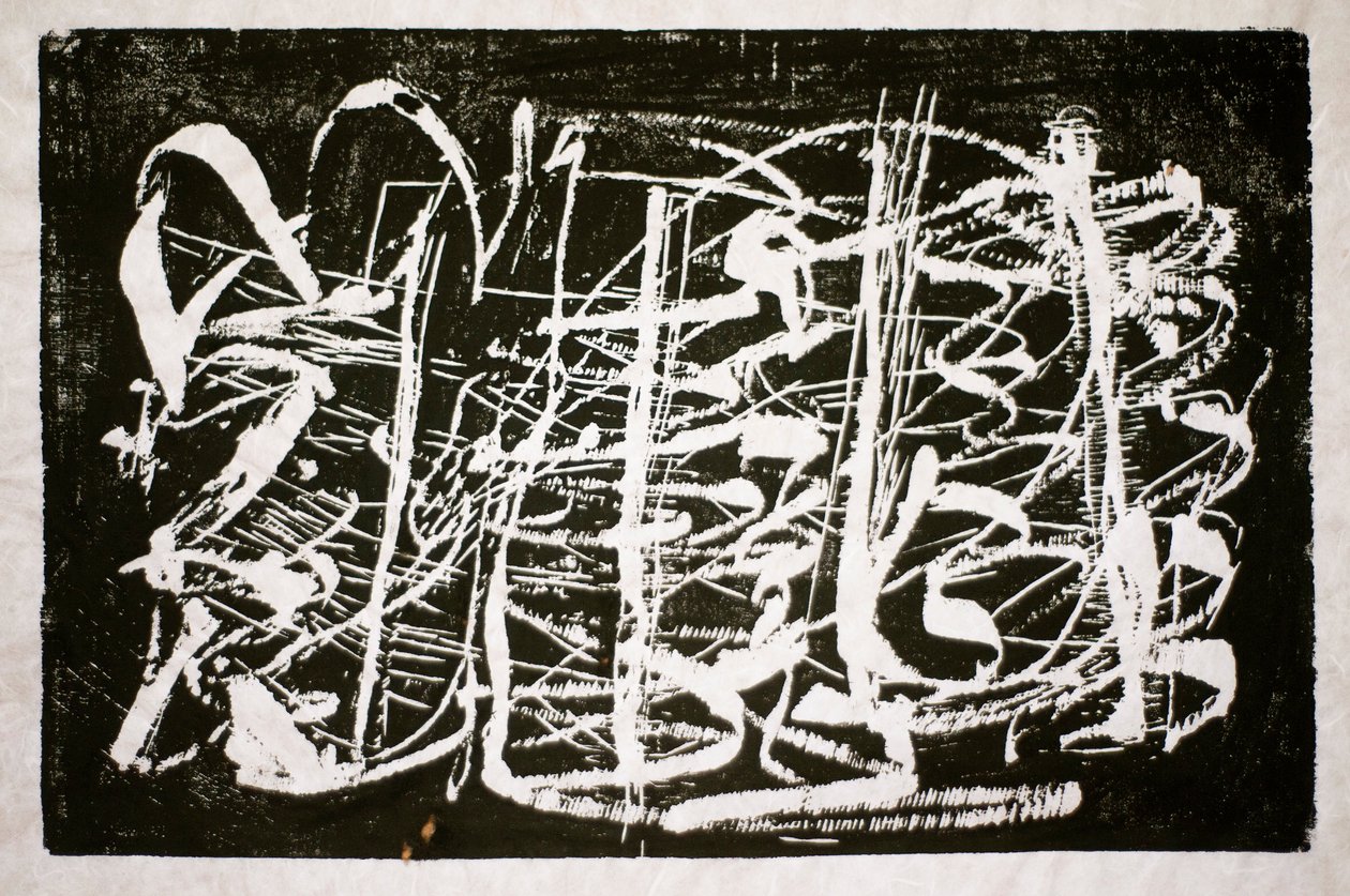 時の音楽、2014年（ライスペーパーにチェーンソーの木版画） 作： ジャネット・マッケンジー