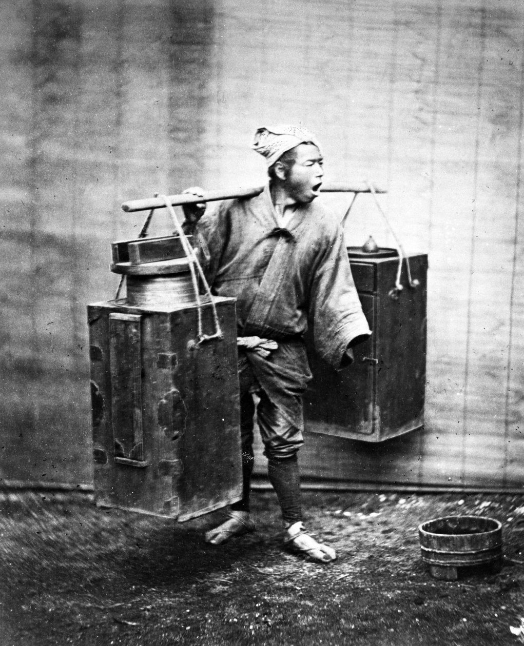 日本の水上船、1860-80年頃 作： 日本の写真家