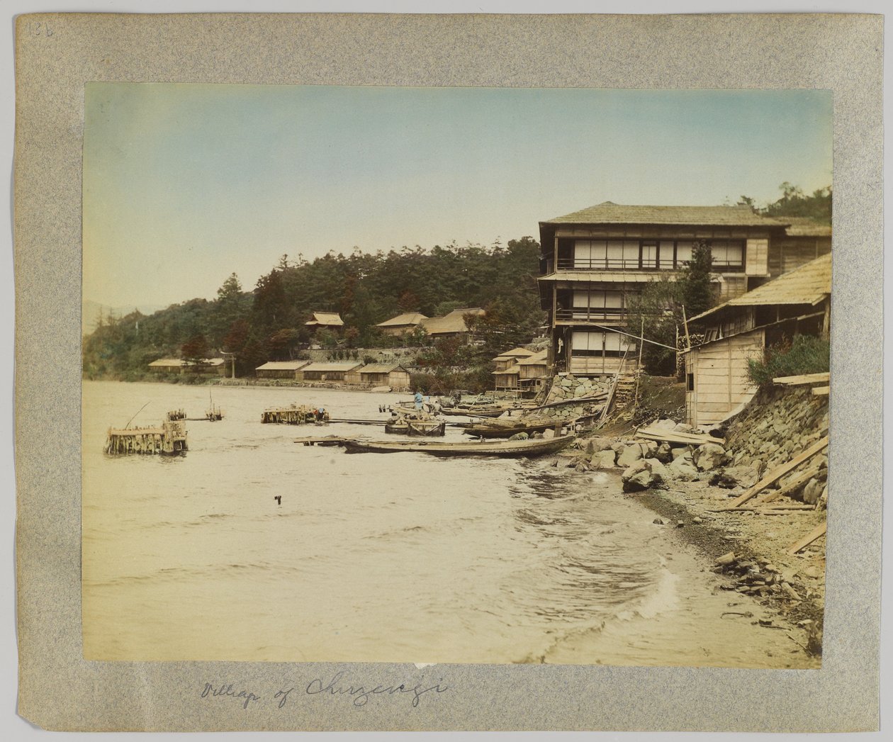 日光・中禅寺の里（手彩色のモノクロ写真 作： 日本の写真家