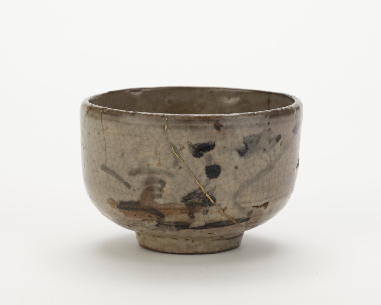 Bowl, Kihara or Hasami ware 作： 日本語学校