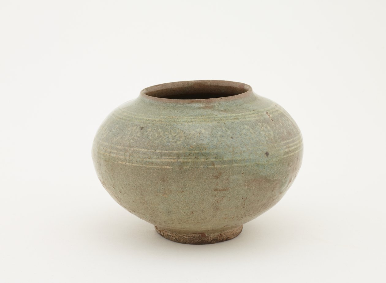 刻印とスリップインレイ装飾が施された瓶、1610-1630 作： 日本語学校