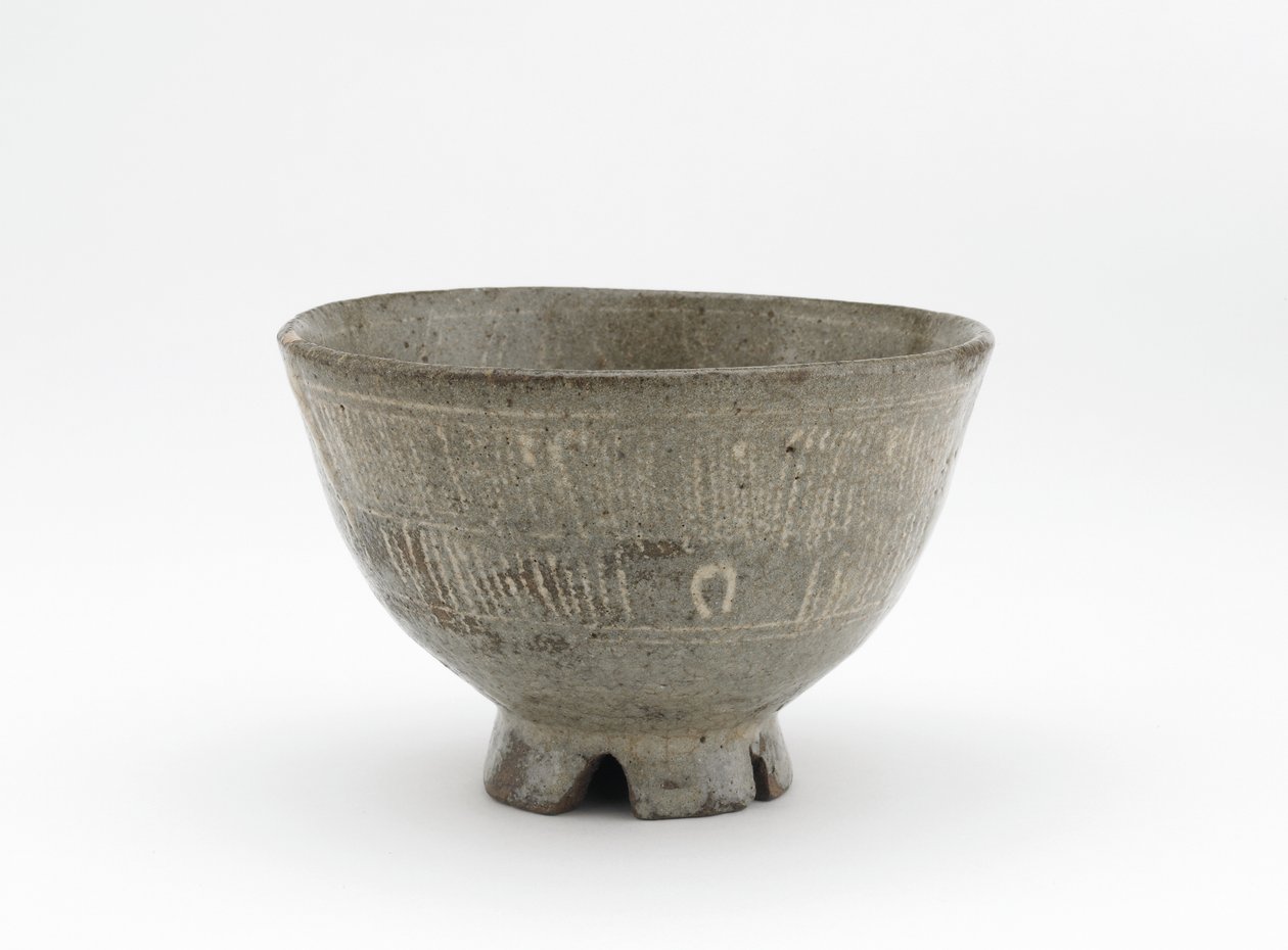 Tea bowl in mishima style, Karatsu ware 作： 日本語学校