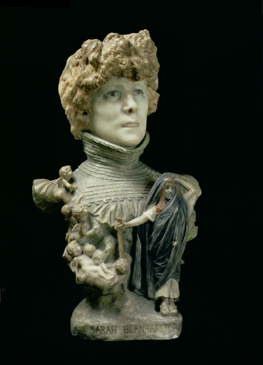 サラ・ベルナール（1844-1923）のポートレートバスト、フランスの女優、c.1890（淡い大理石） 作： ジャン・レオン・ジェローム