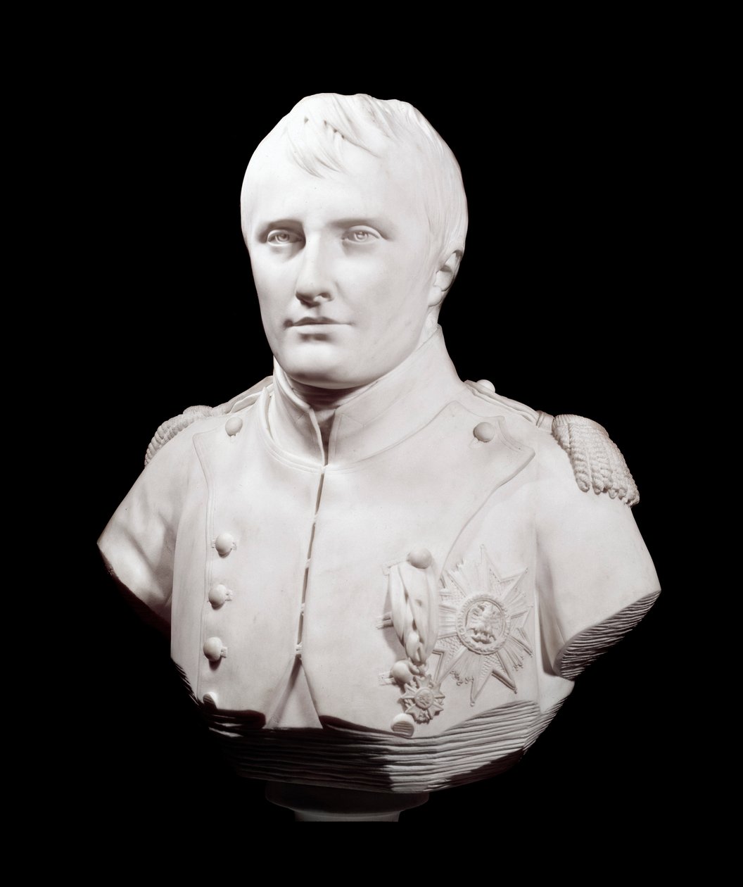 皇帝ナポレオン1世（1769-1821）の胸像 ジャン・アントワーヌ・ウドン（1741-1828）による彫刻 1808年 ヴェルサイユ宮殿（Musee du chateau 作： ジャン・アントワーヌ・ウードン