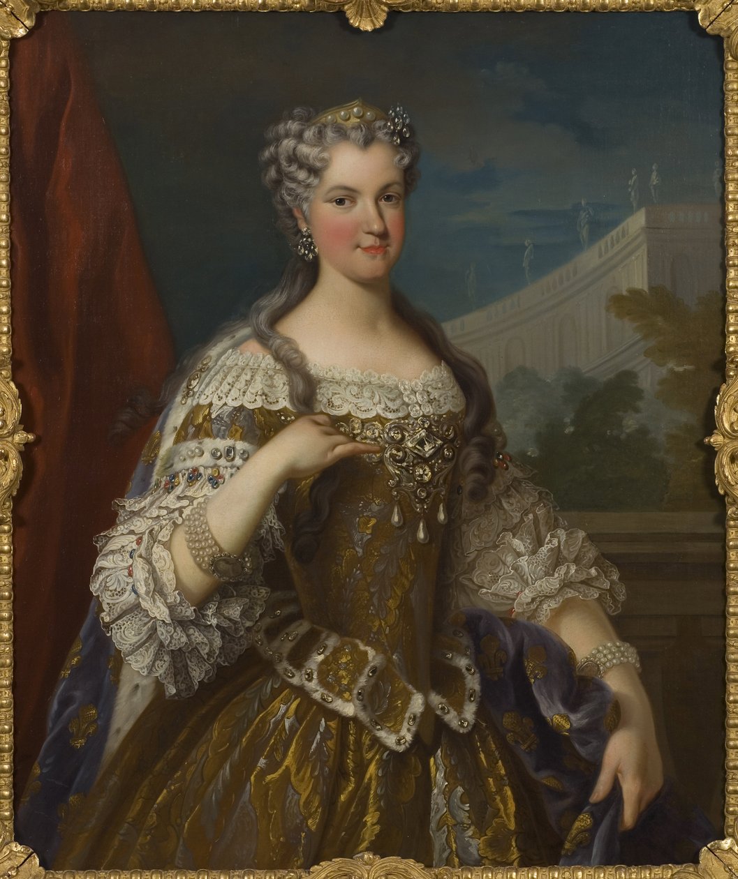 フランス王妃マリー・レクザンスカの肖像 - ヴァン・ロー、ジャン・バティスト、コピー・アフター（1684-1745）によるフランス王妃マリー・レクザンスカ（1703-1768）の肖像。キャンバスに油彩。サイズ : 104x82 cm。ストックホルム国立博物館 作： ジャン・バプティスト・ヴァン・ルー