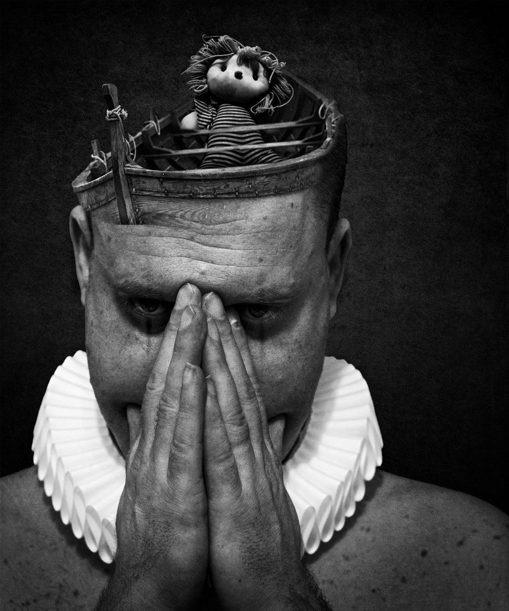 ピエロの死（シリーズ）、2014年（写真アートデジタルアート） 作： ヨハン・リリヤ