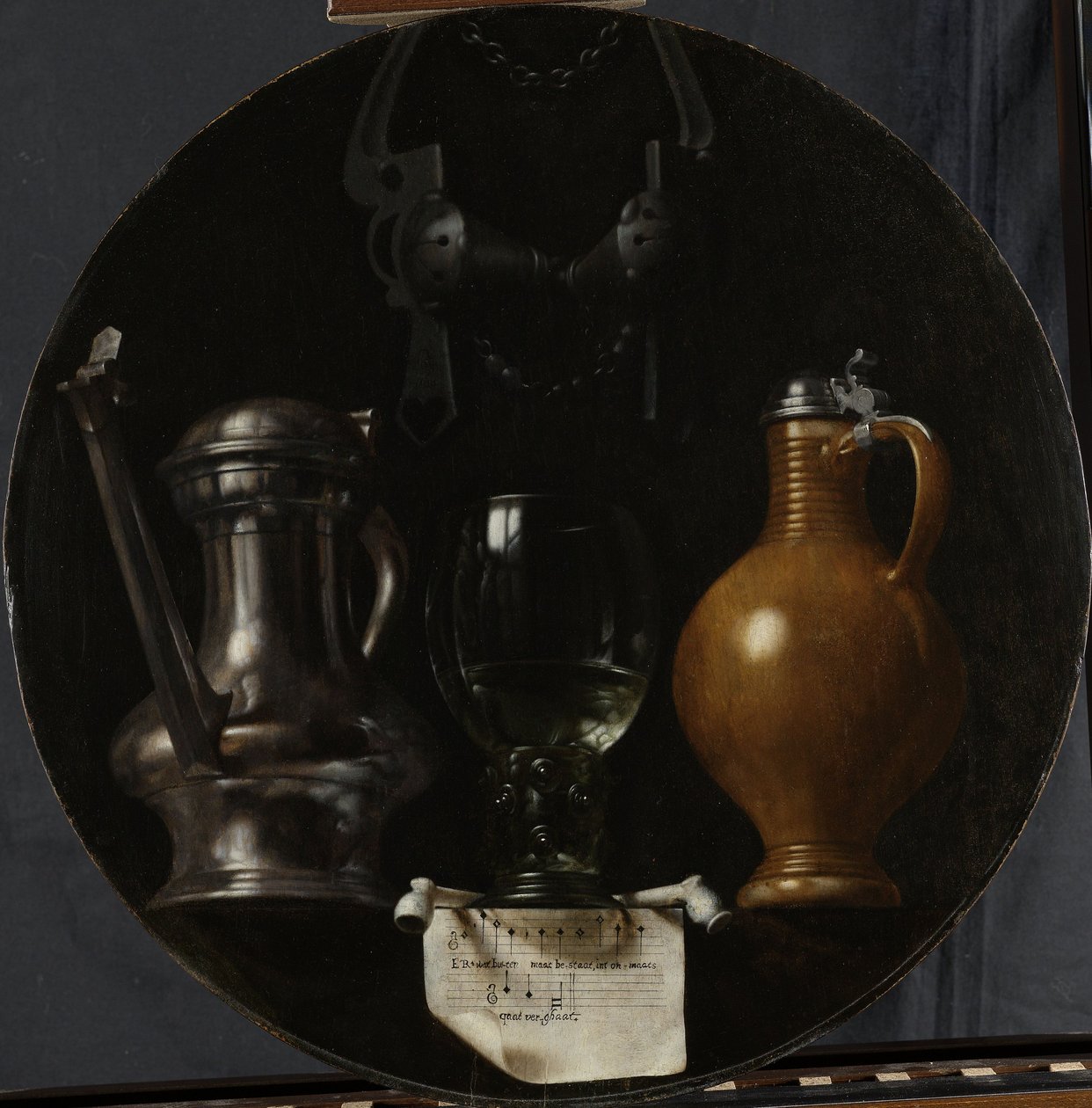 Flagon、Glass、Jug and Bridle、1614の象徴的な静物 作： ヨハネス・トレンティウス