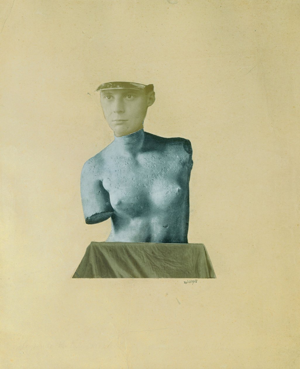 Typique amalgame vertical du Dada Baargeld - Dada Baargeld の描写としての典型的な垂直混乱 - Johannes Theodor Baargeld (Zentrodada) (1892-1927)。 機内ミクストメディア 作： ヨハネス・バーゲルド