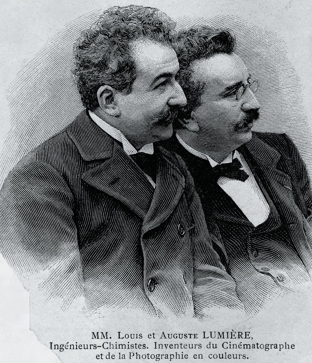 フィルム映写機を発明したフランスの企業家、オーギュスト・マリー・ルイ・ニコラ・リュミエール（1862-1954）とルイ・ジャン・リュミエール（1864-1948）の肖像、写真からのエングレービング 作： ウォルターチャールズミルズ