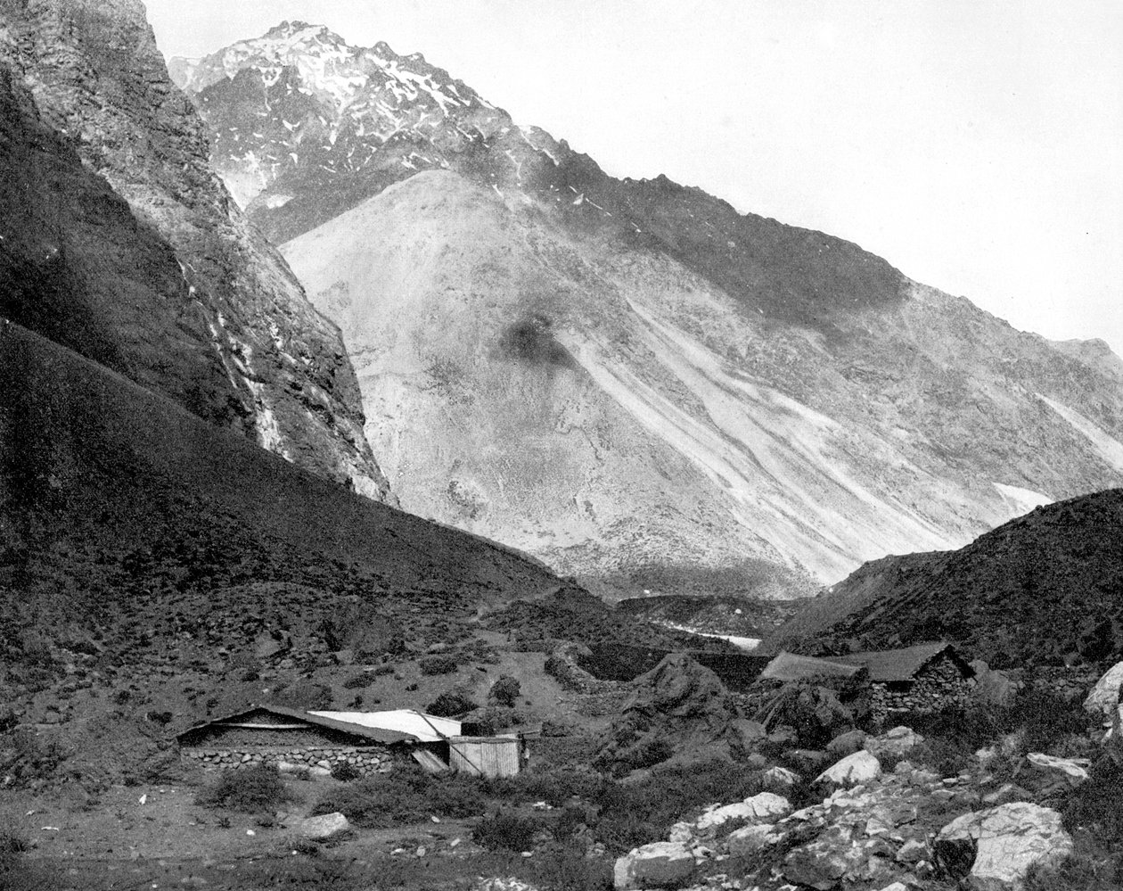 Uspallataのパス、アンデス山脈、南アメリカ、1893年。 作： ジョン・L・ストッダード