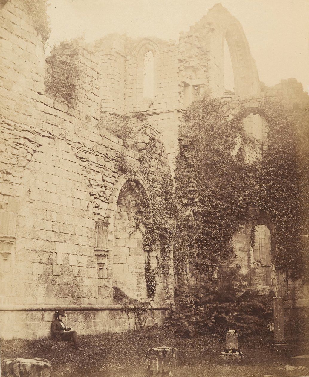ファウンテンズ・アビー（Fountains Abbey）。チャプター・ハウスの内部（1850年代 作： ジョセフ・カンダル
