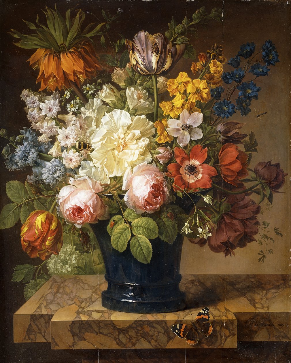 赤い提督、マルハナバチ、2つのカブトムシ、トンボがいる大理石の棚の上の花瓶の花1807 作： ジョセフ・ローラン・マレイン
