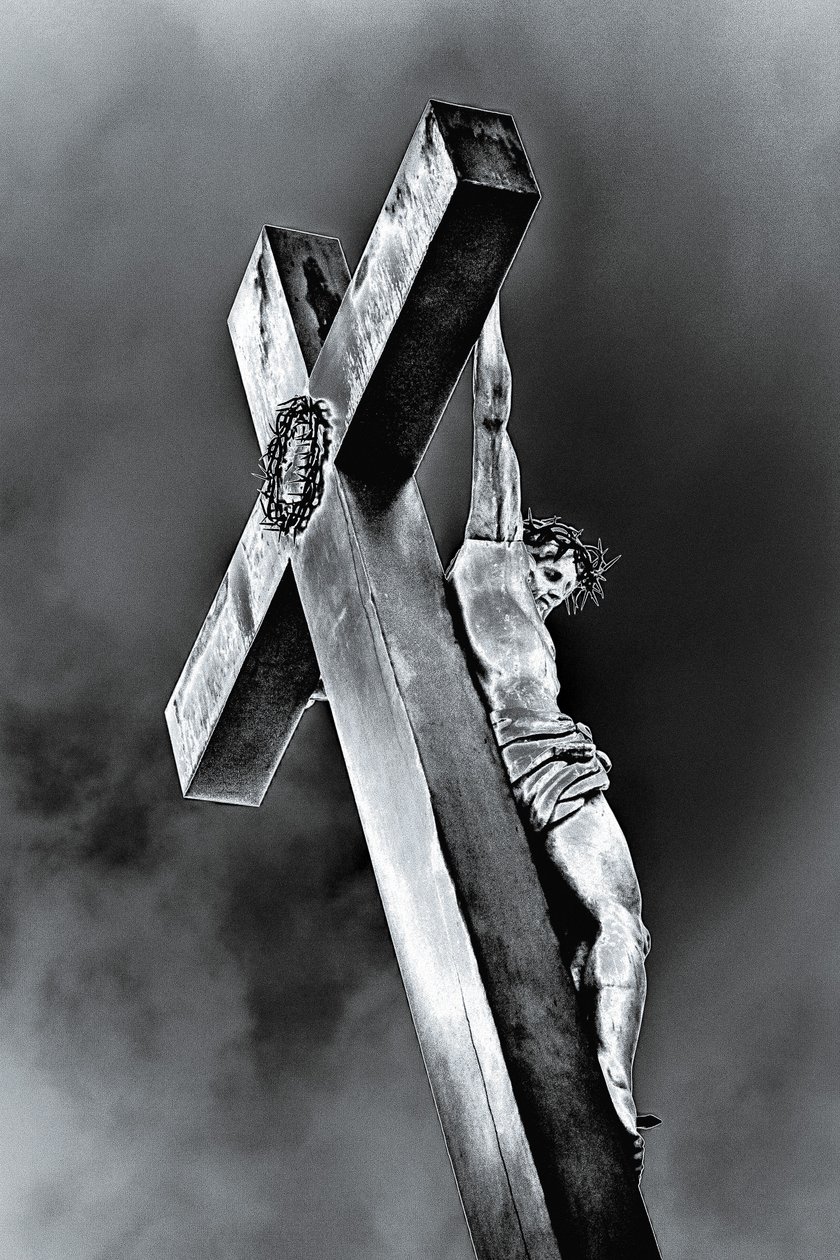 ローマ法王の宮殿での磔刑、2015年（再塗装写真） 作： ジョイライオンズ
