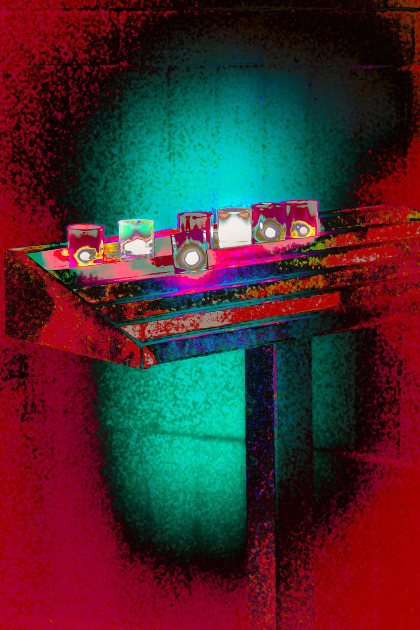シリーズ『Votive Candles』より「The Light」、2015年（写真） 作： ジョイライオンズ