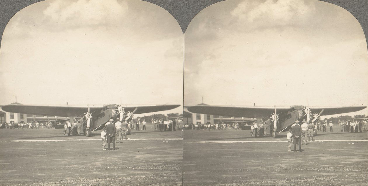 ライト兄弟を含む航空の 3 つのステレオグラフ ビューのグループ、1900 年から 1929 年。 作： Keystone View Company