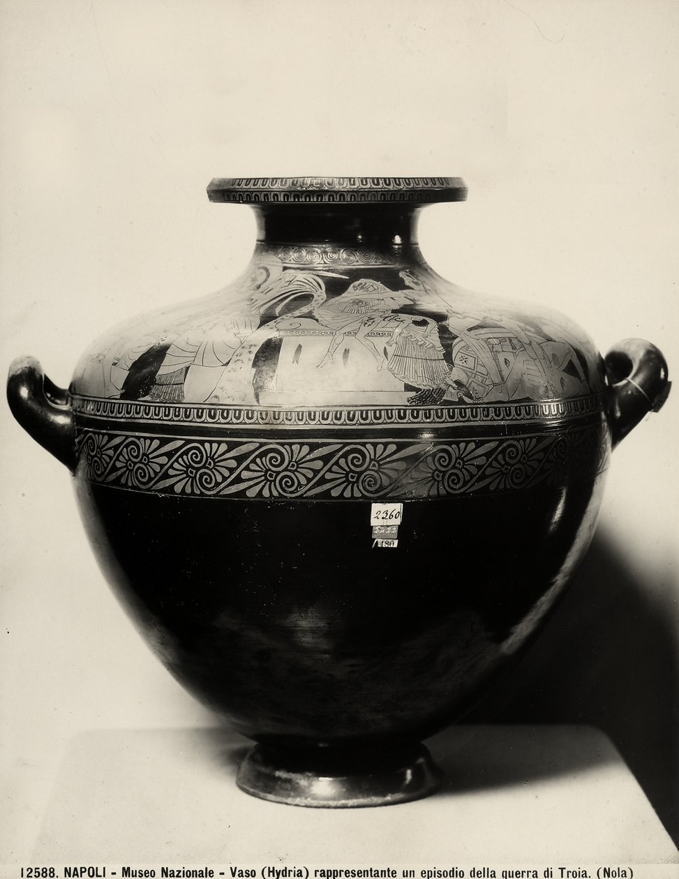 トロイの落日」ハイドリア、紀元前480年頃（テラコッタ 作： Cleophrades Painter（fl。500475 BC）
