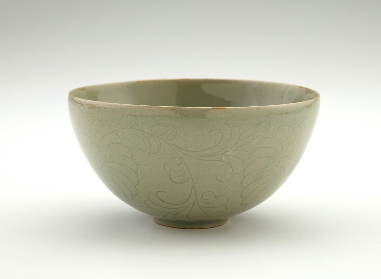 12世紀初頭 青磁釉石器(ボウル) 作： 朝鮮学校