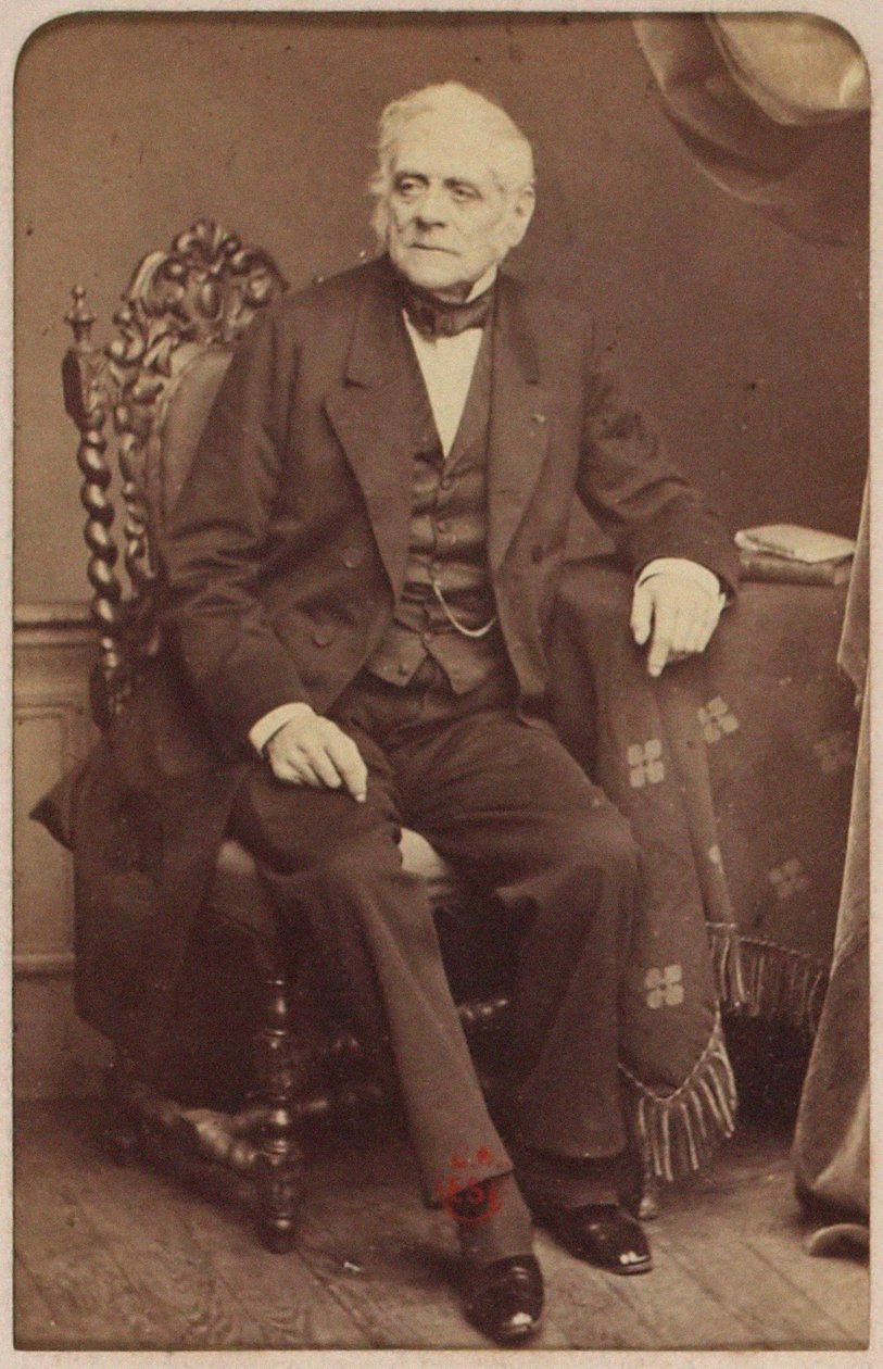 作曲家Daniel-Francois-Esprit Auber (1782-1871)の肖像、Cremiere, Leon (1831-1913)作。アルブミン写真。個人蔵 作： レオン・クレミエール