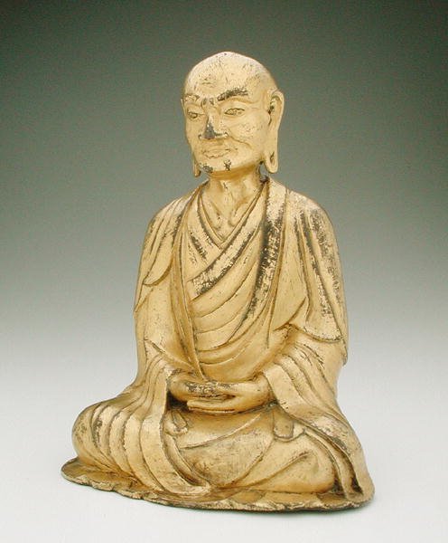 座ったローハンの図（金銅） 作： iao王朝中国語学校