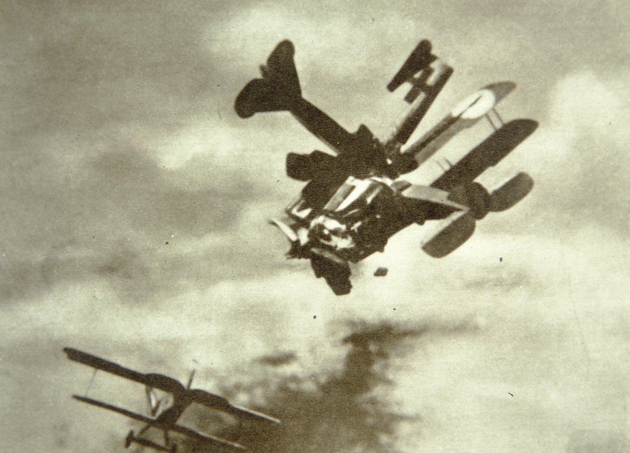 ドイツとイギリスの航空機が空中で衝突 作： 不明不明