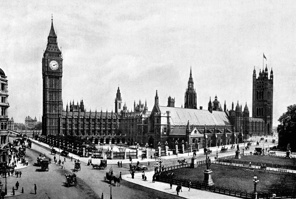 国会議事堂とウェストミンスターホール、ロンドン国会議事堂広場、c1905から見た。 作： London Stereoscopic and Photographic Co