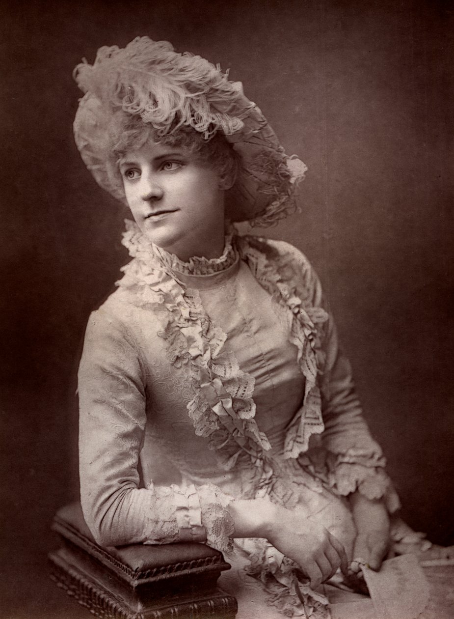 バイオレットキャメロン、イギリスの女優、1882年 作： London Stereoscopic and Photographic Co