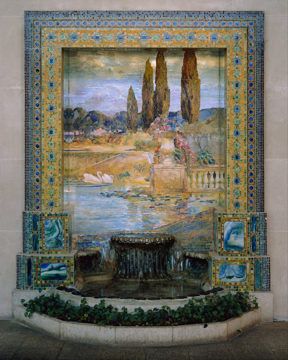 庭園の風景、1905〜15年頃（ガラス張りのモザイク） 作： ルイコンフォートティファニー