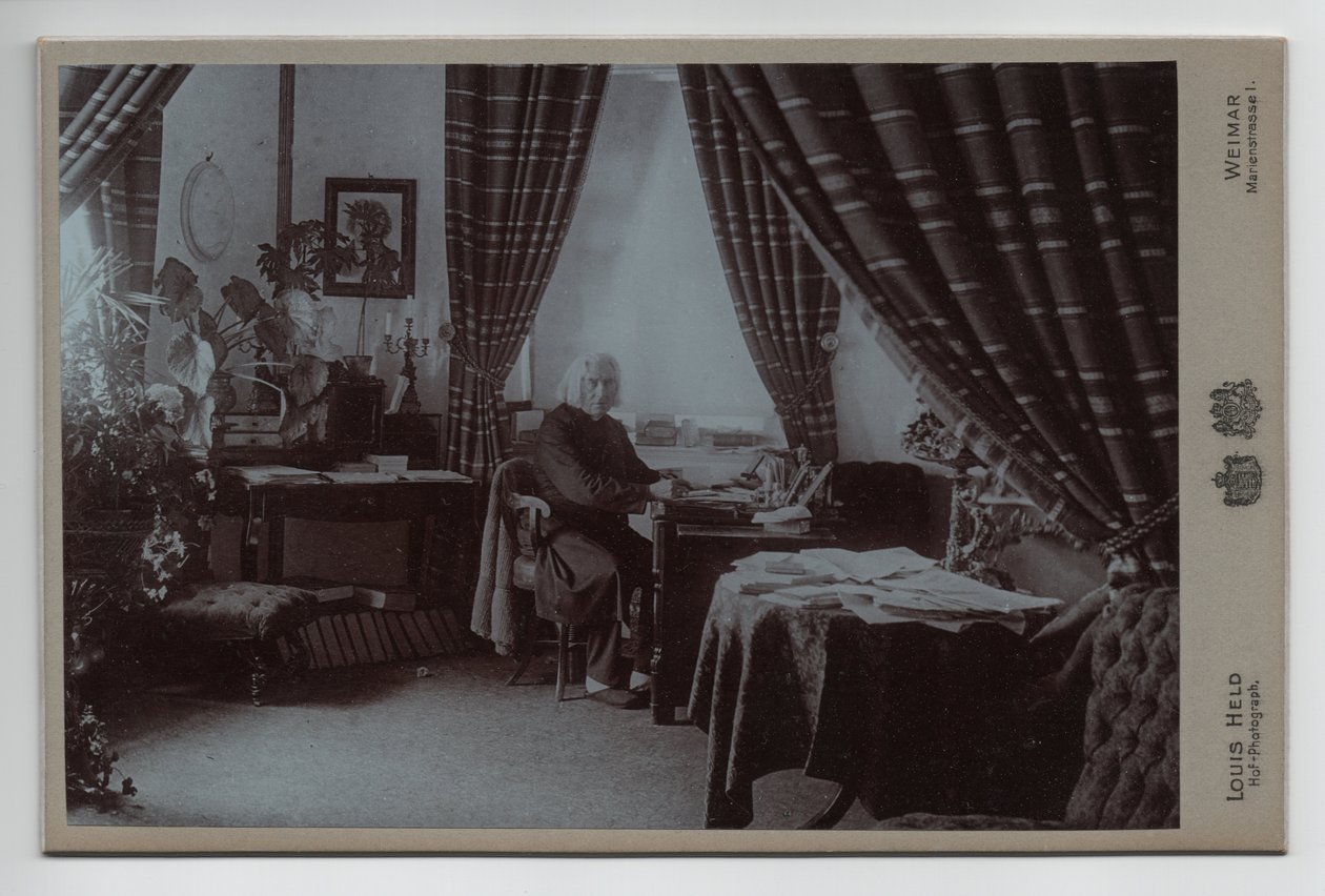フランツ・リスト（1811-1886）（1886年、写真） 作： ルイヒーロー