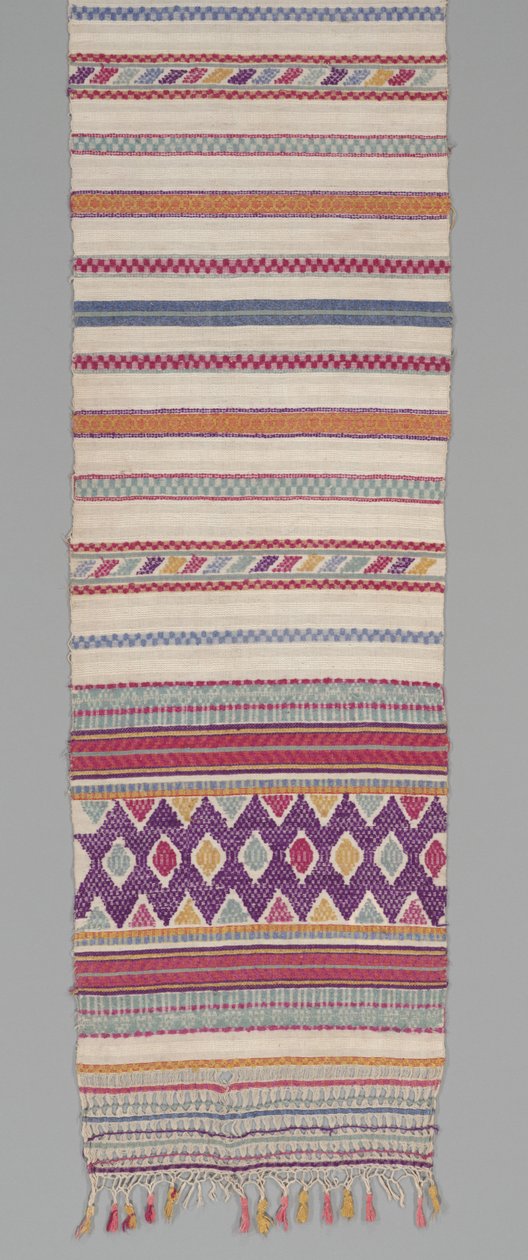 儀式用の布、c.1905-35（綿と絹） 作： マヤマヤ