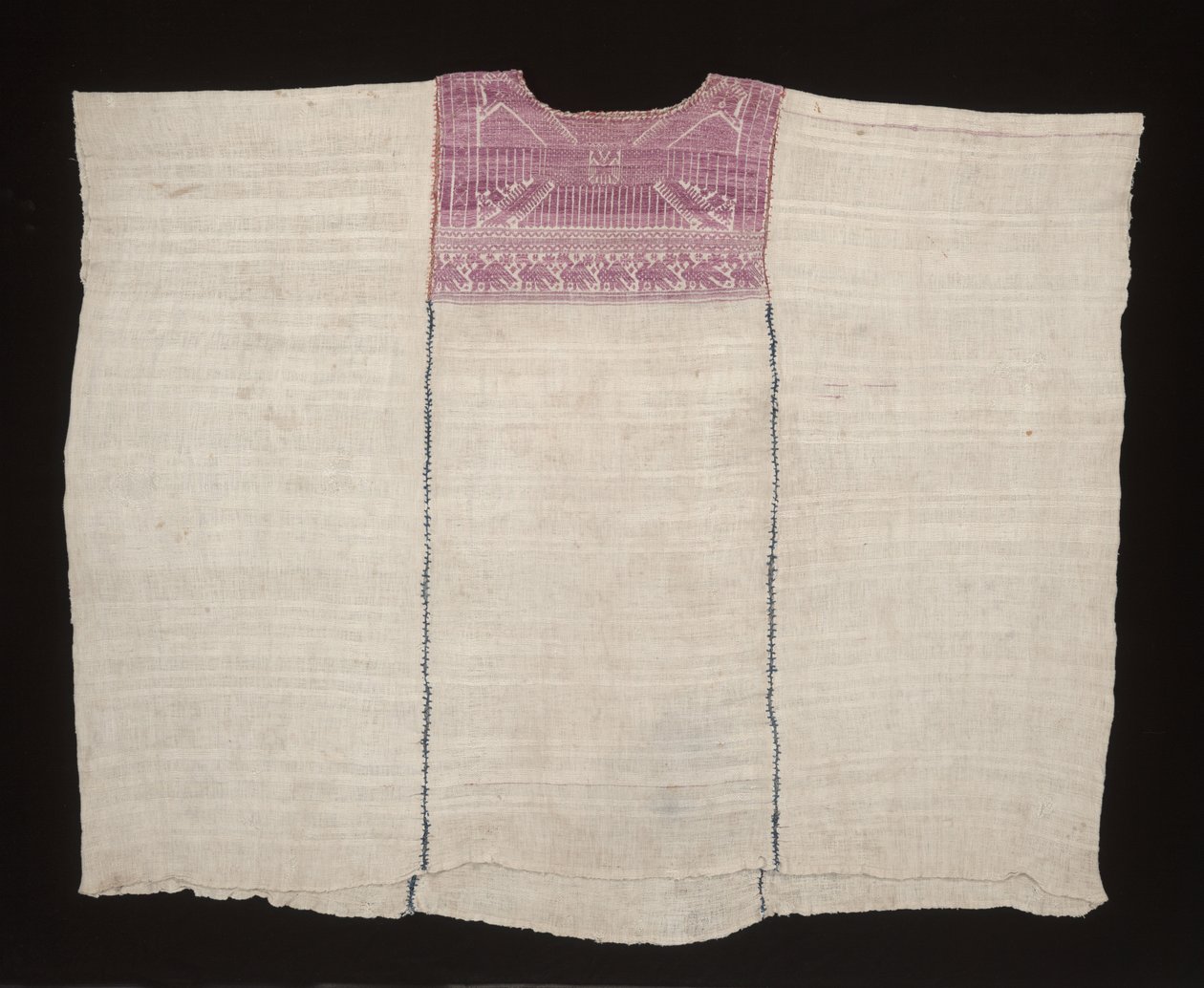 Cofradia huipil、おそらく1875年頃（綿、絹 作： マヤマヤ