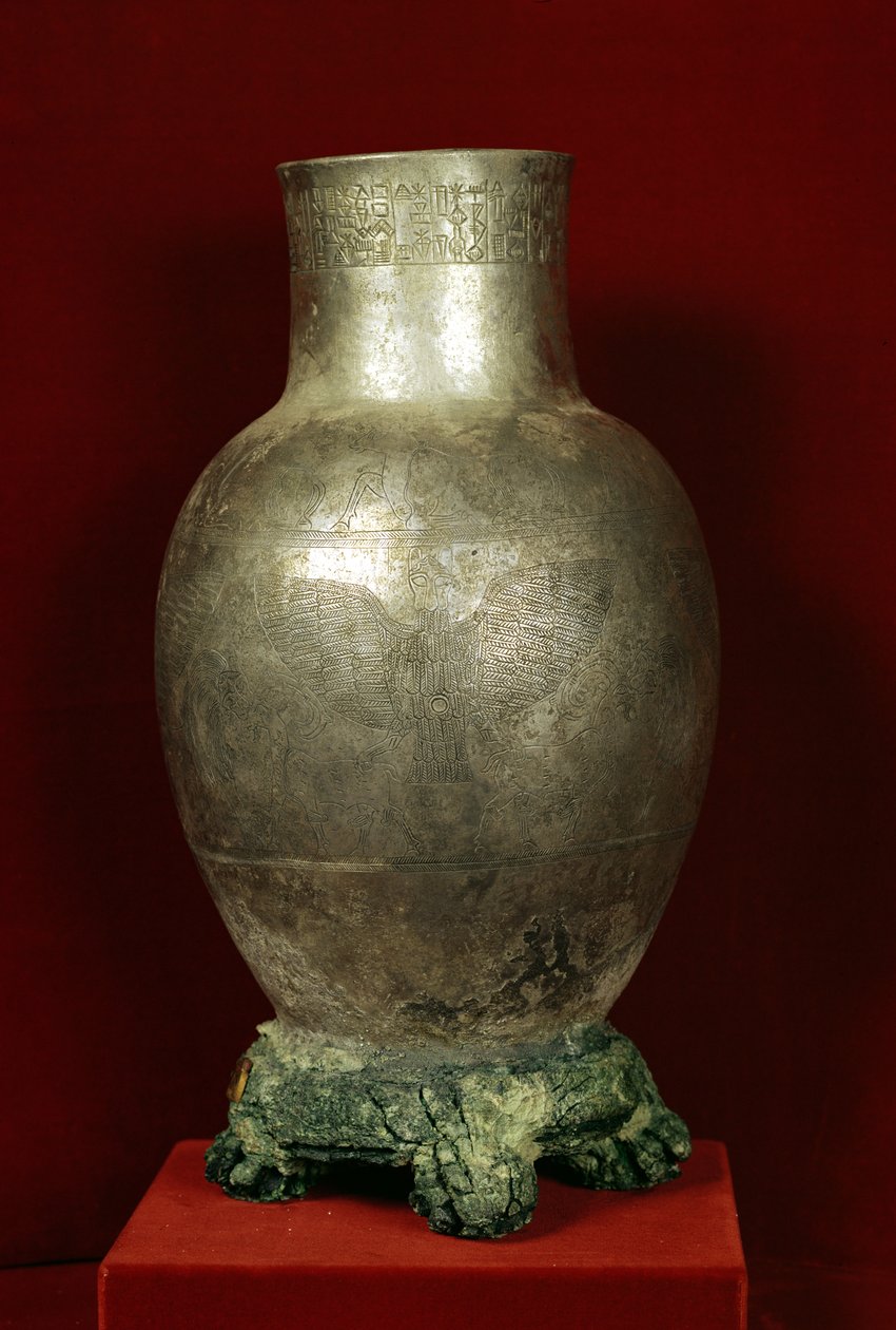エンテメナによってテロー（古代ギルス）からニギルス神に捧げられた花瓶c.2400 BC（銅と銀） 作： メソポタミア