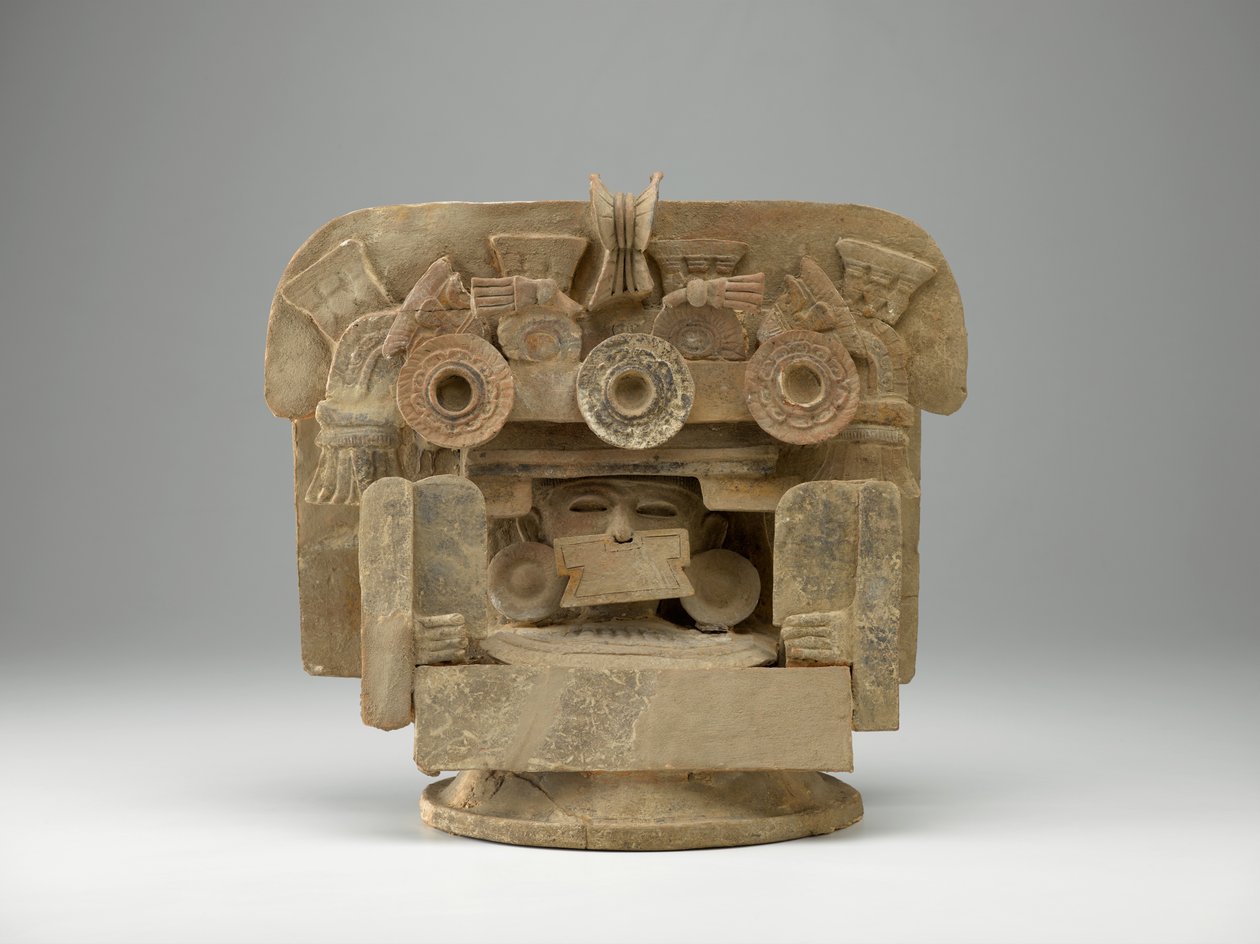 インセンサリオ、c.200-600（テラコッタとペイント） 作： メキシコの学校