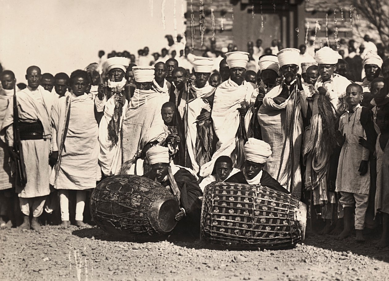 ファシズムの時代に帝国を築く：マスカルの祭り、1936年09月05日（モノクロ写真 作： モデスティノ・バルディネッティ