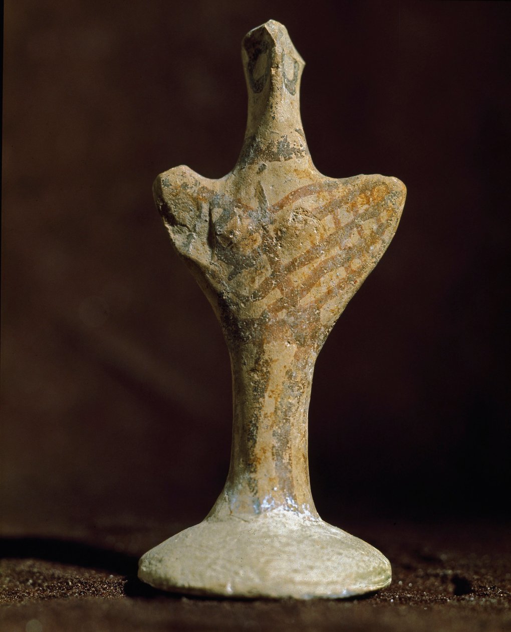 ミケニアン美術：イタリアのScoglio del Tonno（Punta Tonno、Taranto）から出土したテラコッタ製の偶像。紀元前2000年の青銅器時代。 作： ミケーネ文明ミケーネ文明
