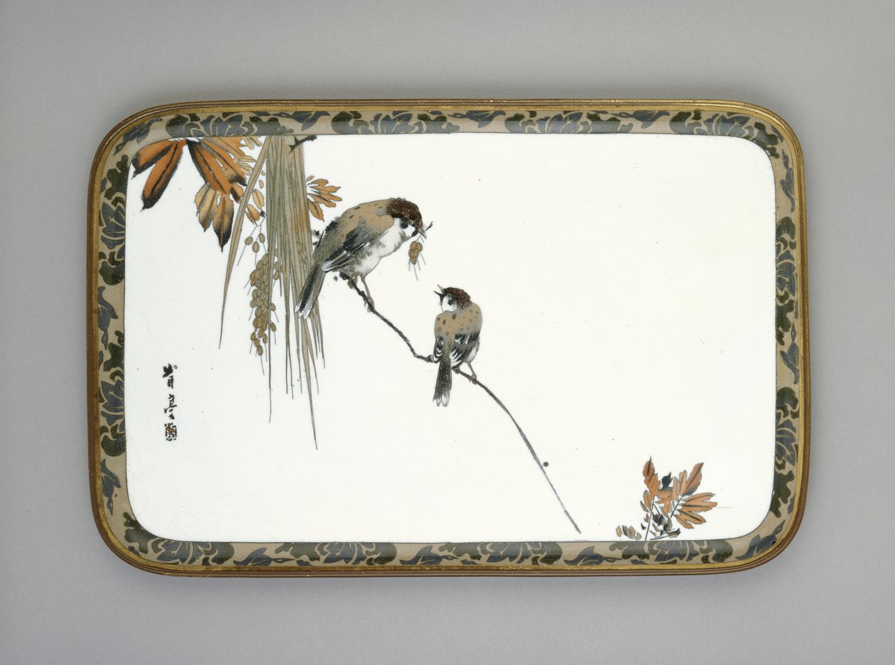 枝にスズメが2本入ったトレイ、c.1880（七宝エナメル） 作： 浪川宗介