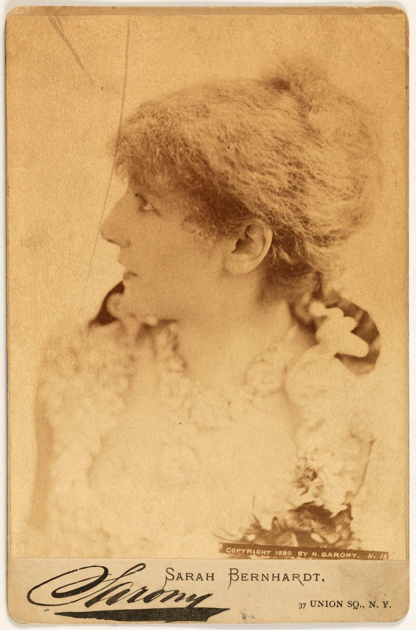 Porträt von Rosine Bernard, genannt Sarah Bernhardt (1844-1923), Schauspielerin 作： ナポレオンサロニー
