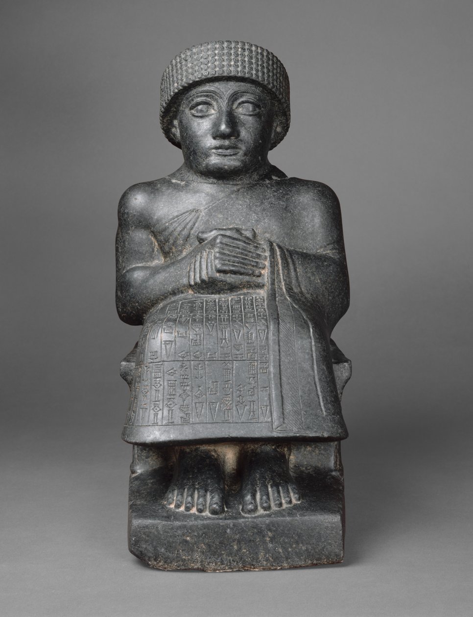 グデアの像、紀元前2090年頃（閃緑岩） 作： ネオスメリアン