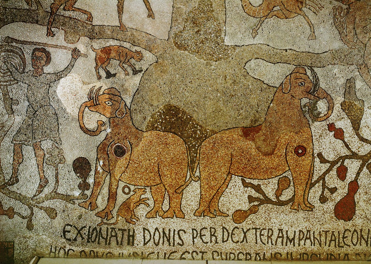 生命の樹の根元にいる2頭の象（モザイク画より） 作： 