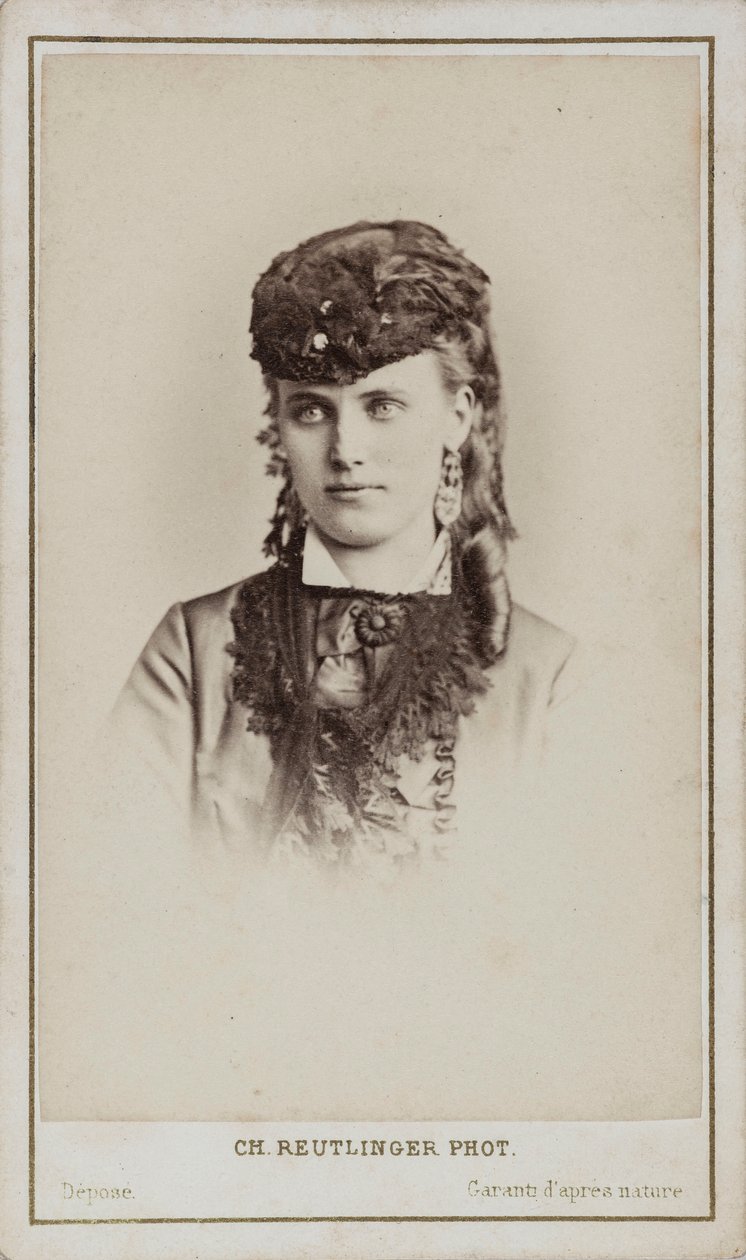 Christine Nilsson 1843-1921の肖像。 作： パリ。写真スタジオロイトリンガー