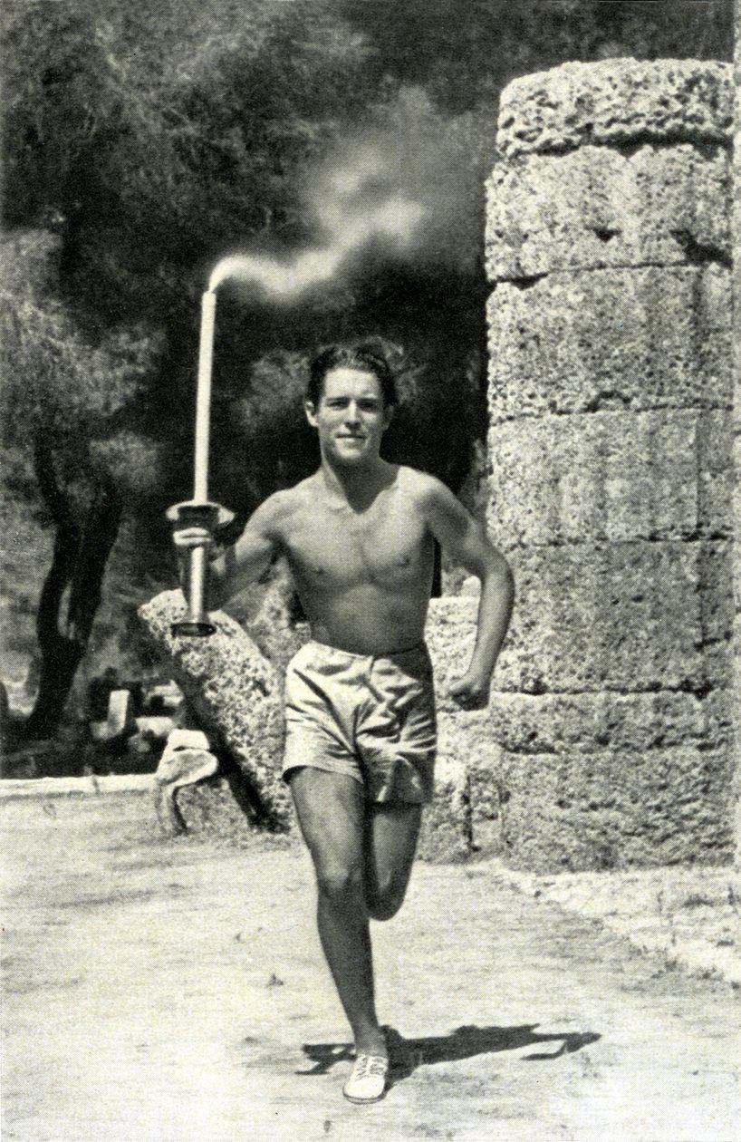 コンスタンチン・コンディリスがベルリン大会の聖火ランナーを務める 作： ポール・ウルフ