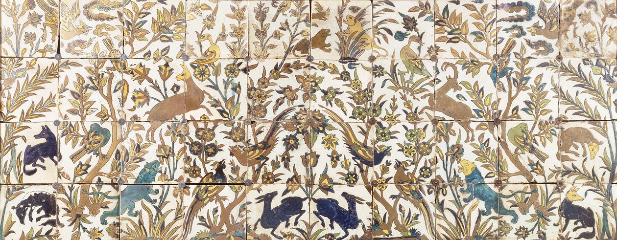 17世紀、鳥、鹿、ライオンが生息する植生で描かれた、10枚のタイルの4つの列で構成されるクルダセカタイルパネル 作： ペルシャ語学校