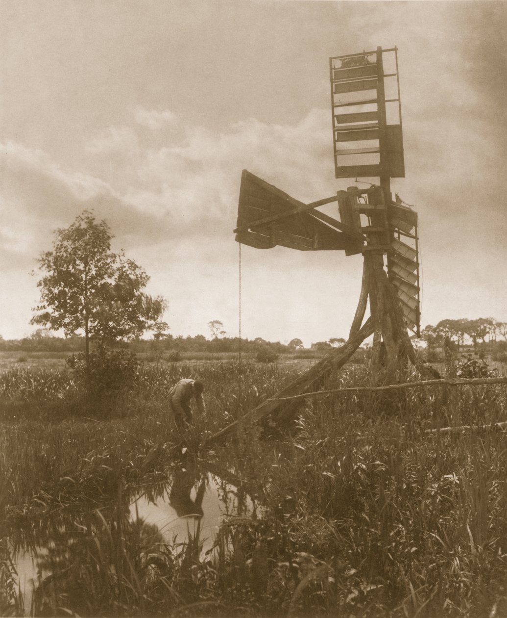台無しにされた水車小屋、ノーフォーク湖沼地方の生活と風景、1886年頃 作： ピーター・エマーソンとトーマス・グドール