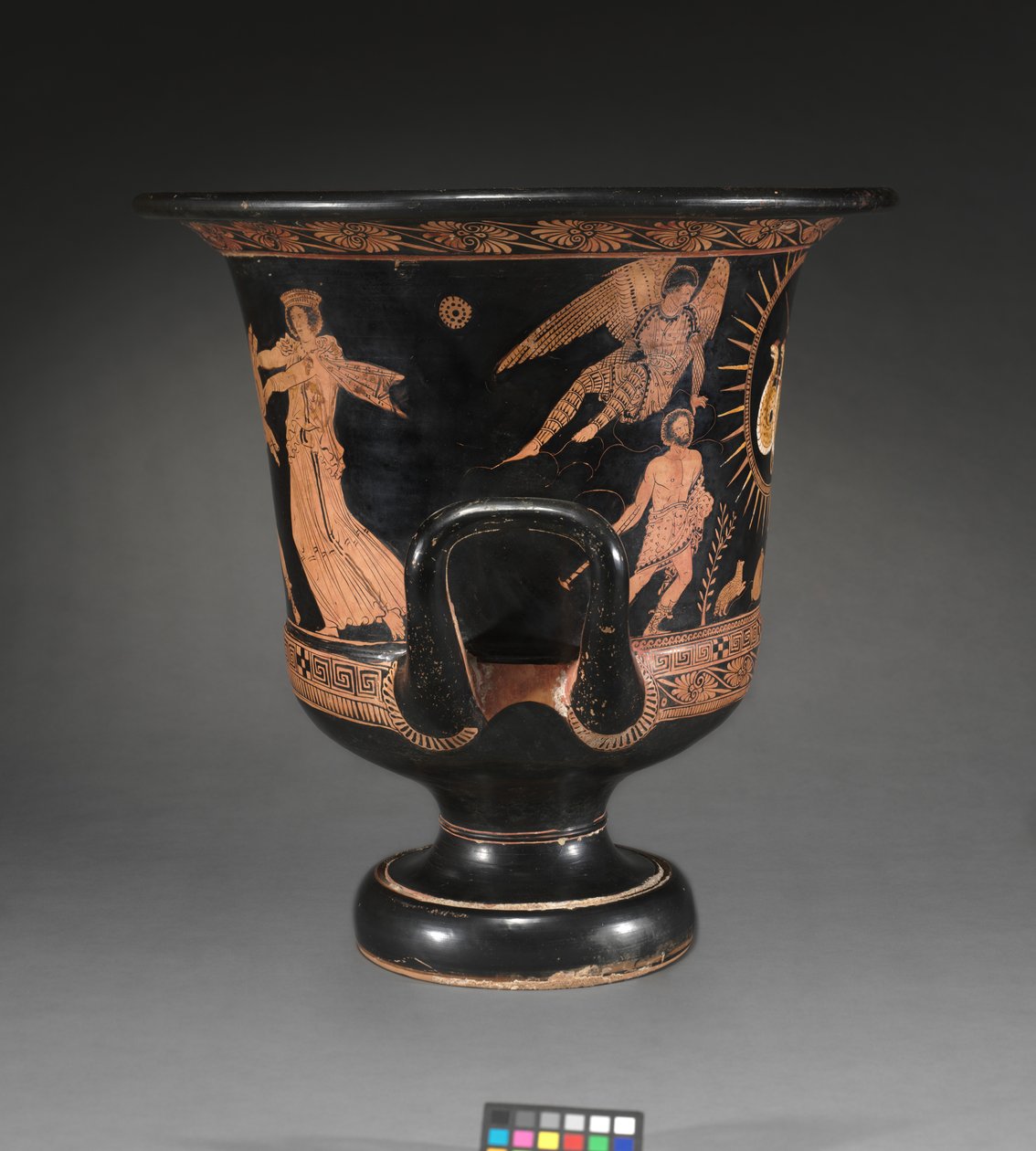 Lucanian Calyx-Krater、紀元前400年頃 作： ポリコーロの画家