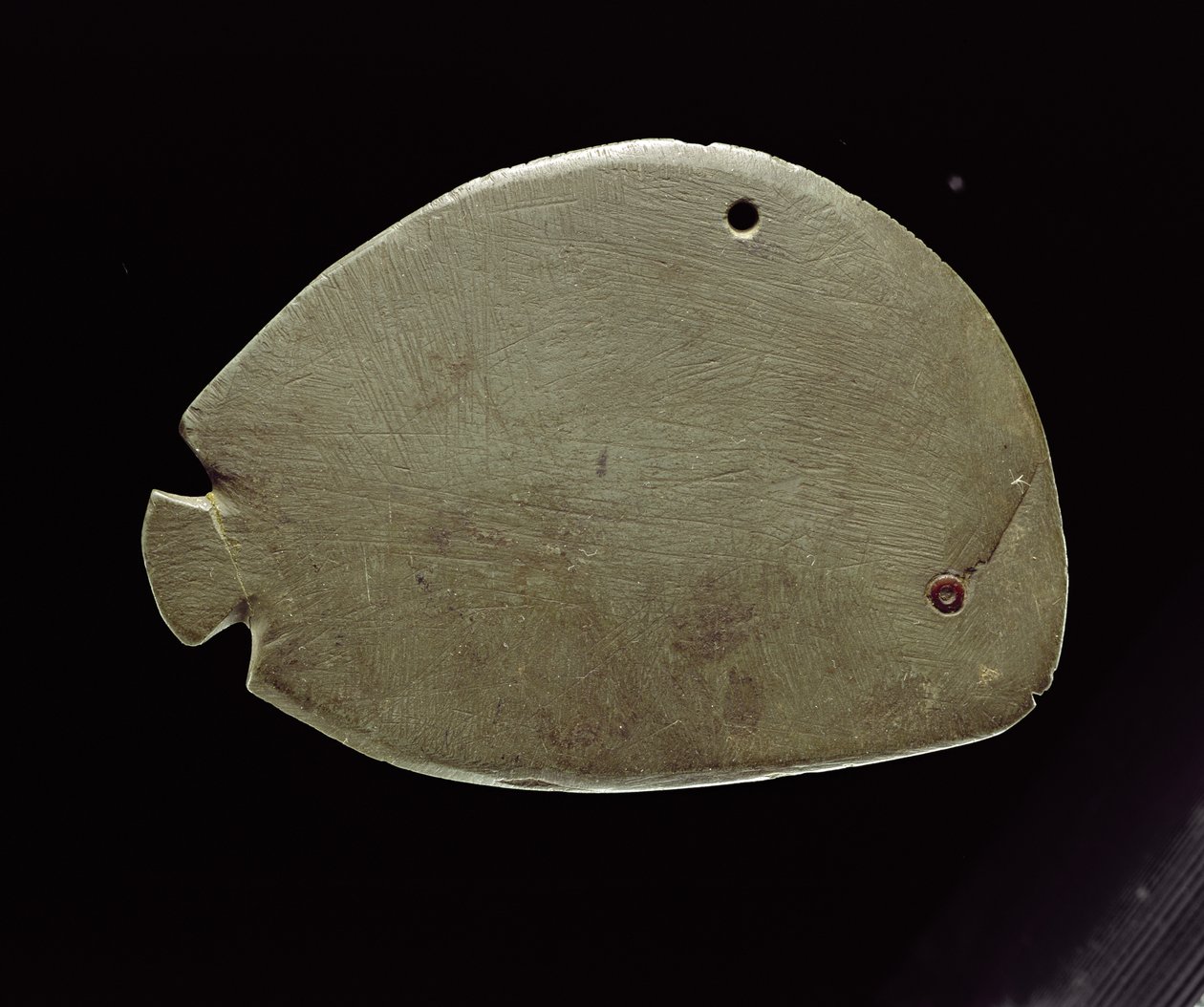 魚のパレット、紀元前3200年頃（緑片岩） 作： エジプト王朝時代