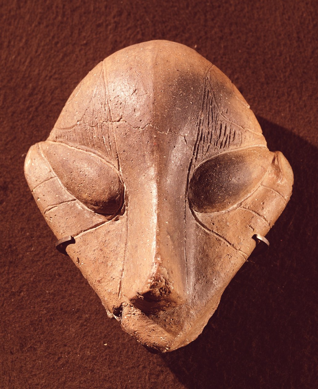 様式化された頭部、プレディオニカ、後期ビンカ文化、紀元前4500〜4000年（テラコッタ） 作： 先史時代
