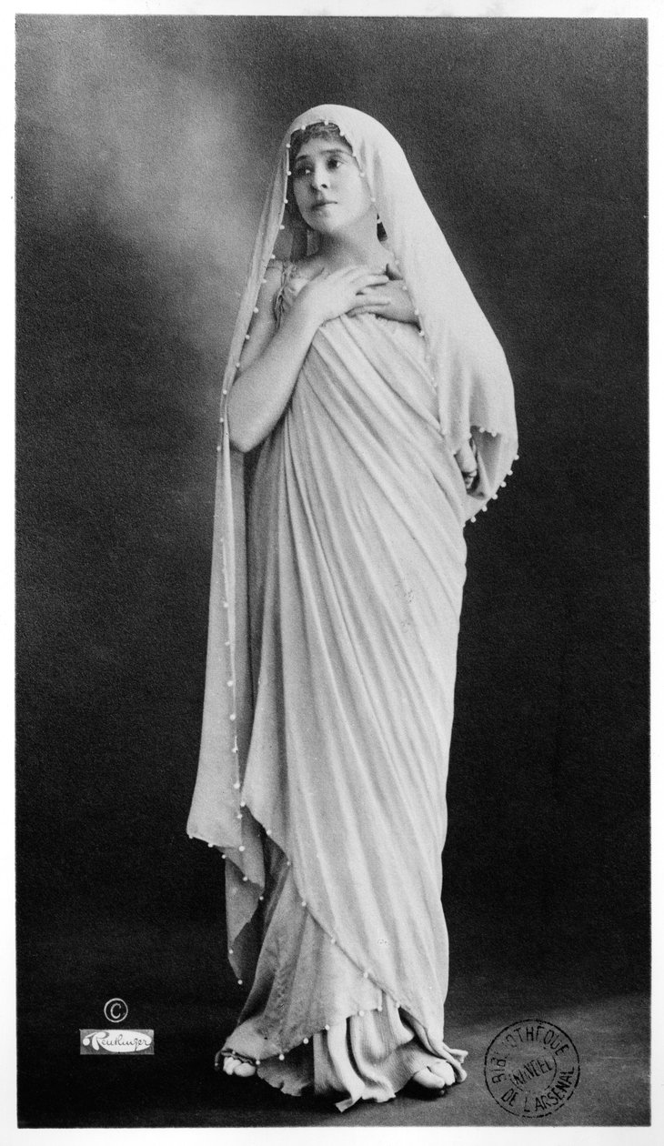 ソフォクレスの「Antigone」に登場したジュリアバルテット（1854-1941年） 作： ロイトリンゲンスタジオ