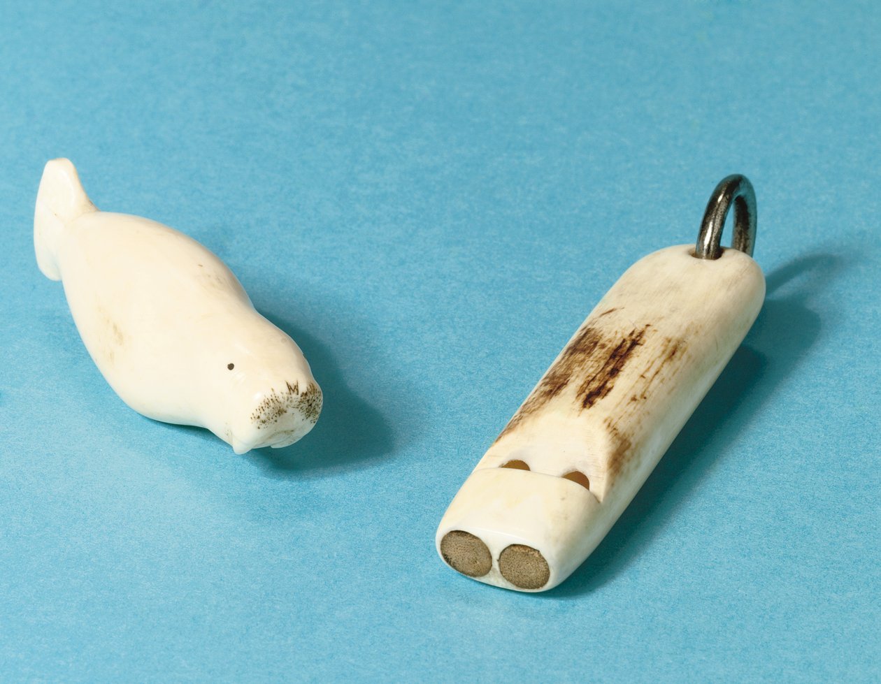 セイウチと笛のモデル 作： Roald Engelbergt Gravning Amundsen