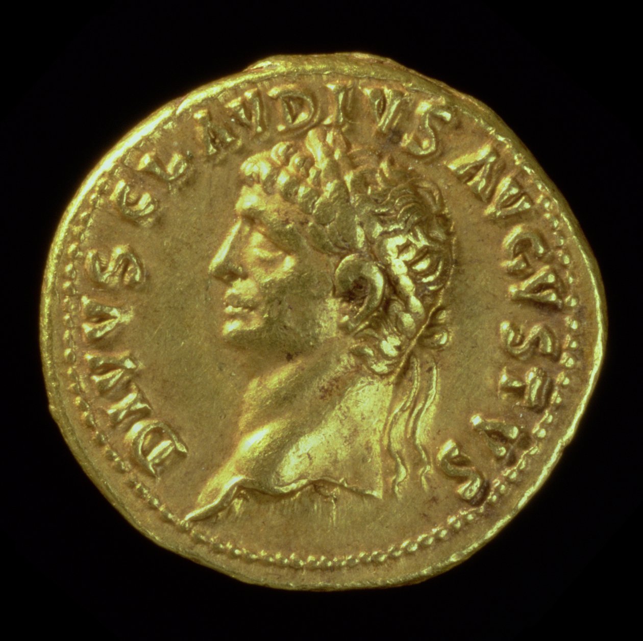 神聖なクラウディウスI（AD 41-AD 54）のアウレウス（表側）がNero（AD 54-AD 68）の下で鋳造（ゴールド） 作： 小説