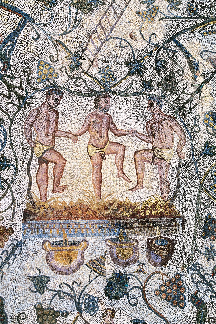 Römische Kunst: Erntemosaik. Detail, das drei Männer zeigt, die Trauben zerquetschen, um den Most zu gewinnen. Römisches Haus des Amphitheaters. 3. Jahrhundert n. Chr. Mérida, Spanien von Roman